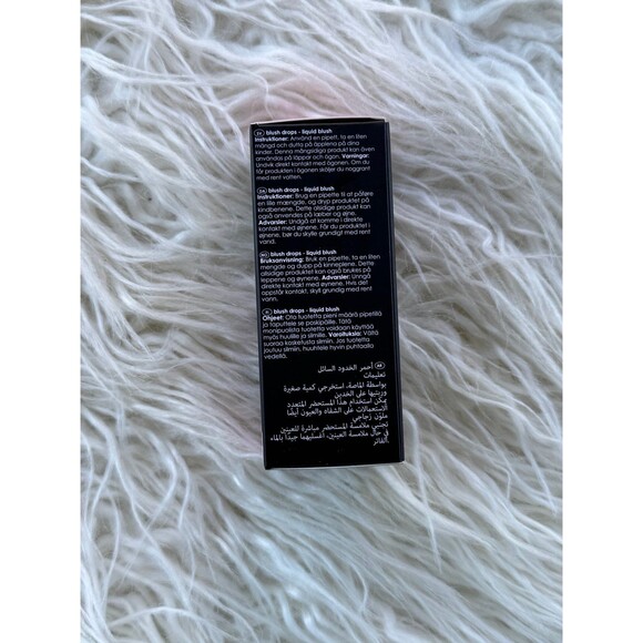 Rodial Blush Drops Frosted Pink - Picture 7 of 11